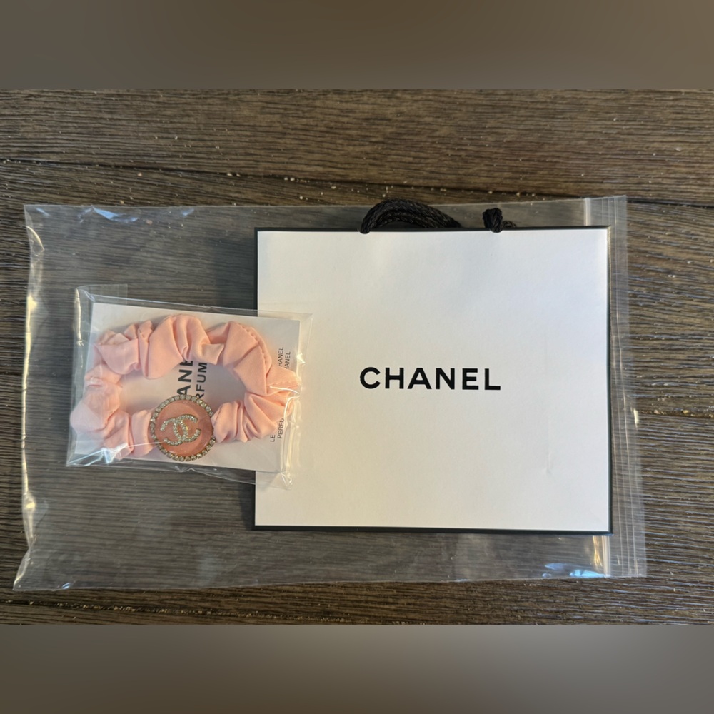 CHANEL Bag + Chanel Makeup  Light Pink Hair Scrunchie with Logo